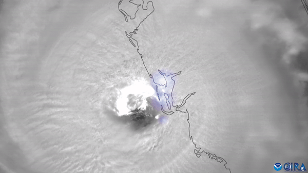 Image of Hurricane Ian making landfall in 2022