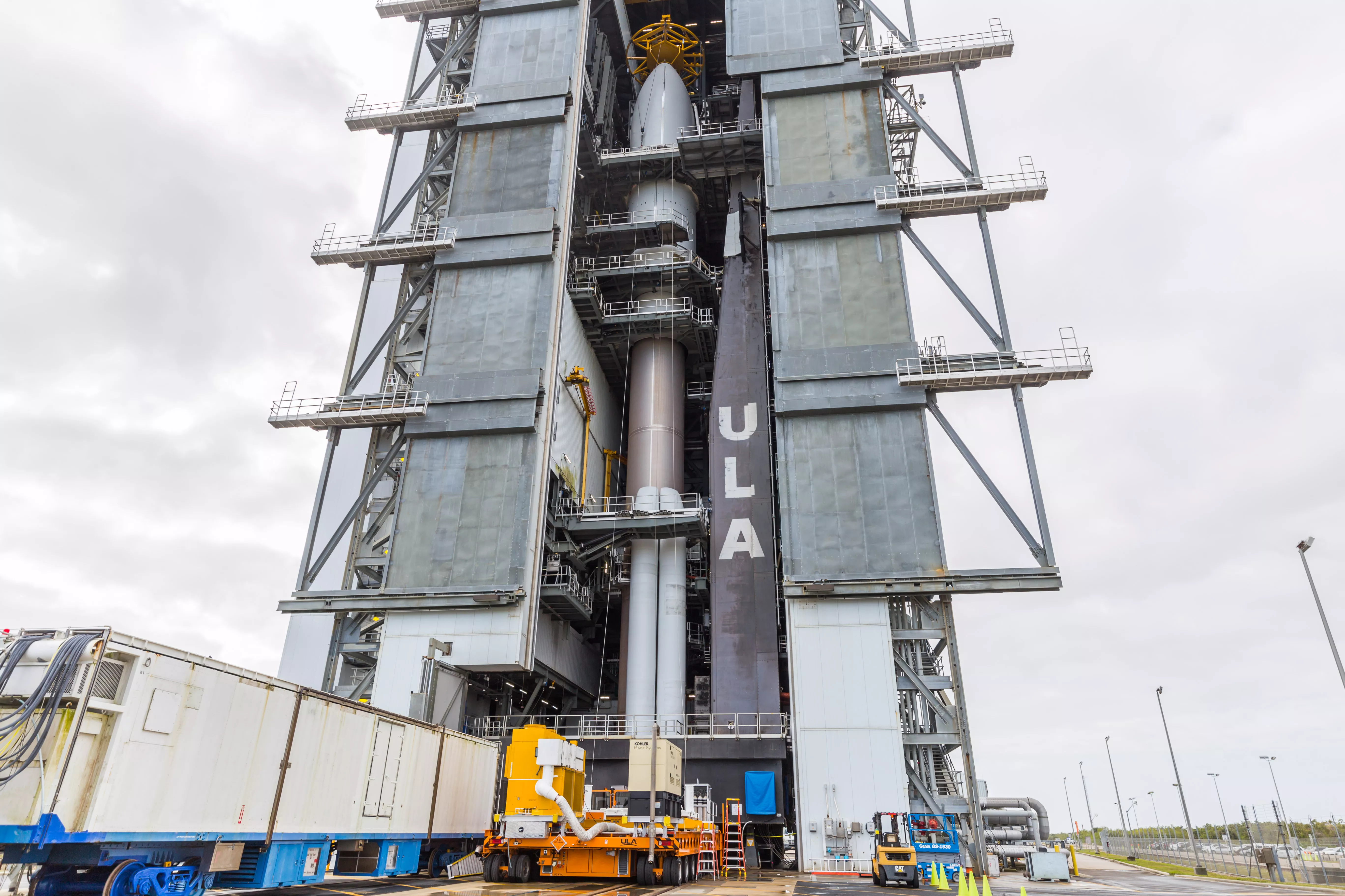 GOES-T Mated to Launch Vehicle