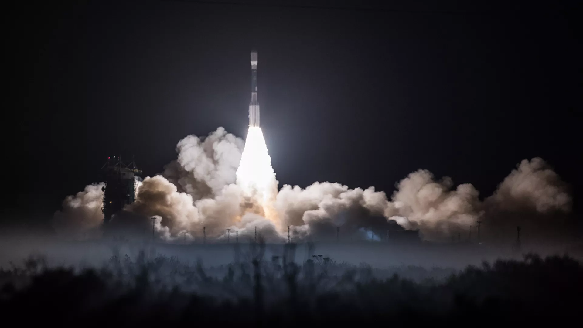 Image of the JPSS-1 Rocket Lift Off.