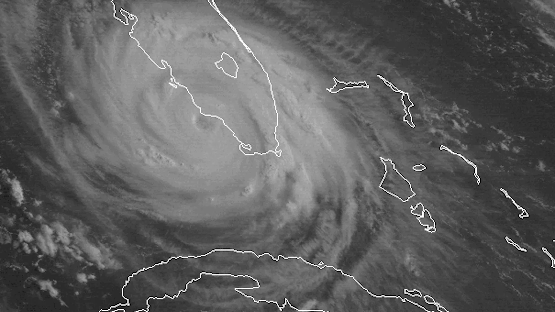 Image of hurricane andrew over florida